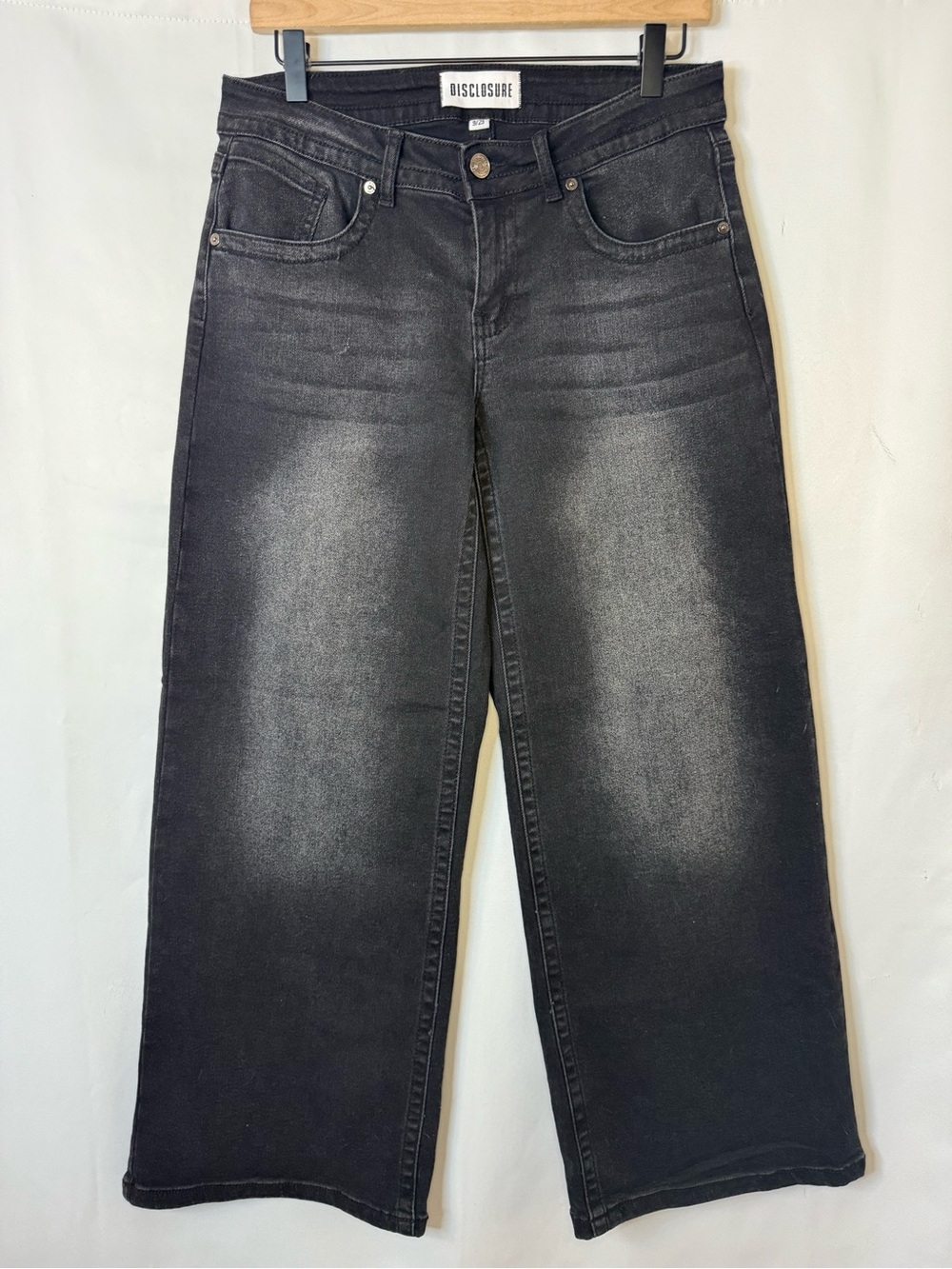 Disclosure - Wide-Leg Mid-Rise Washed Black Jeans - Size 9/29